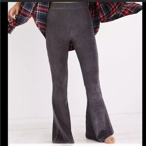 FLARE AERIE VELOUR RIBBED PANTS Size XS Short